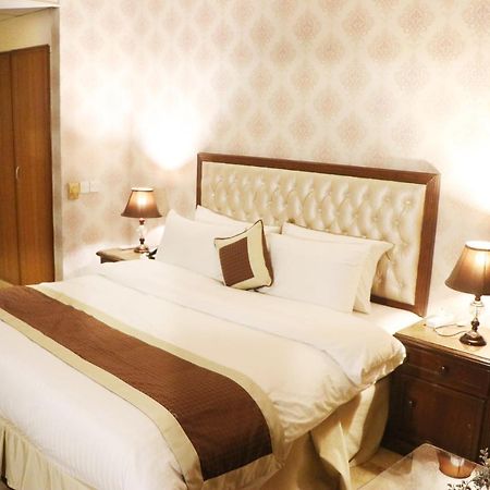 Shalimar Tower Hotel Лахор Экстерьер фото