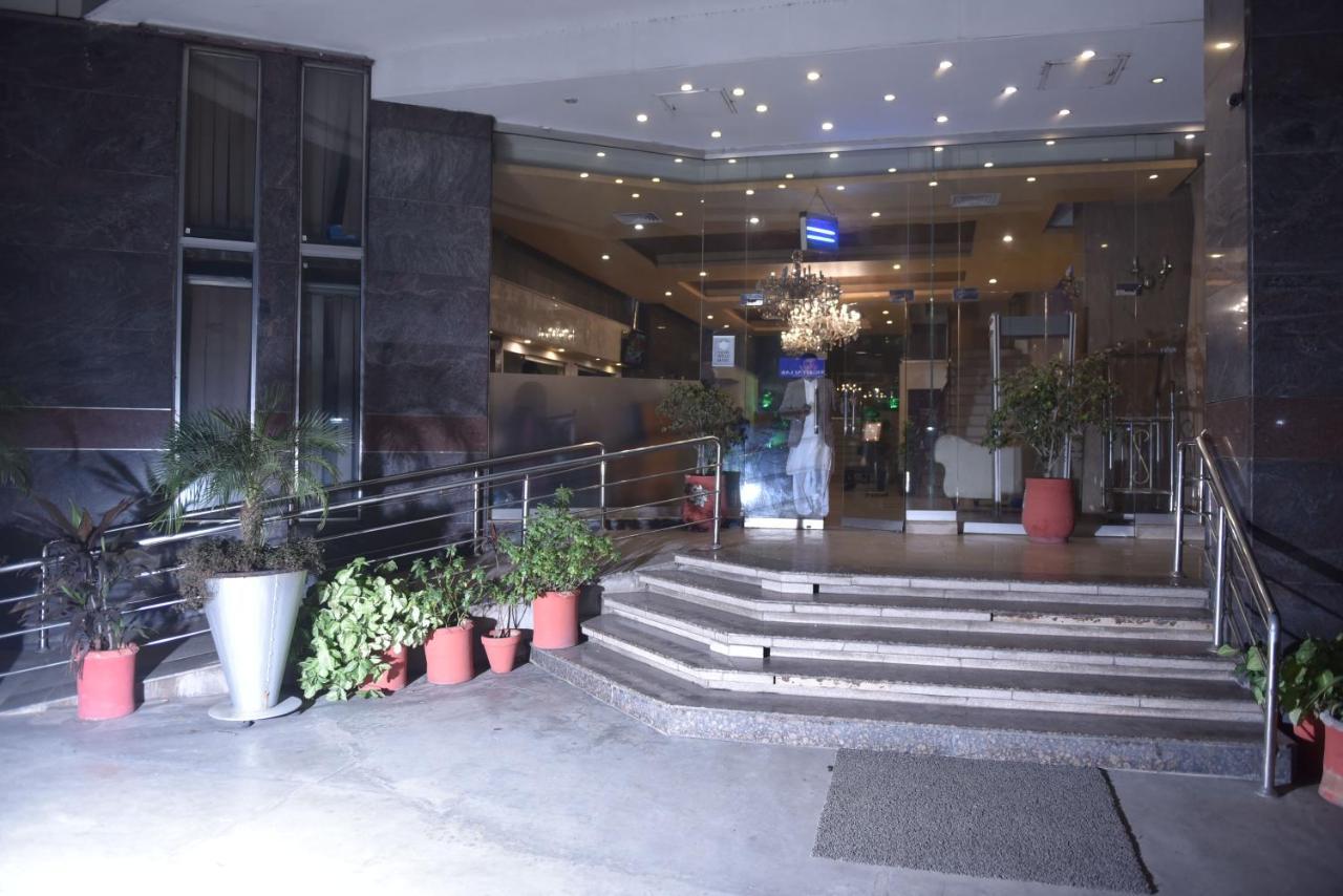 Shalimar Tower Hotel Лахор Экстерьер фото